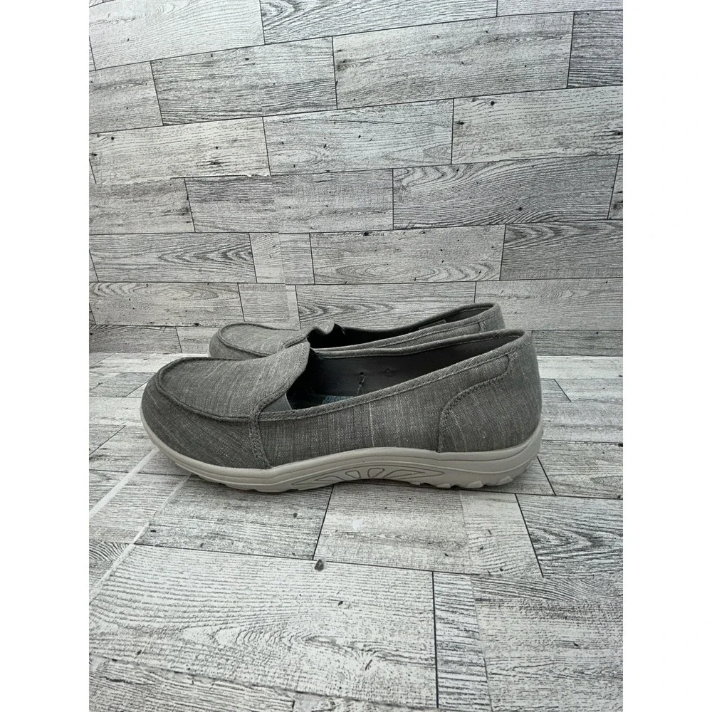Skechers Shoes Womens Size 11 Relaxed Fit Air Cooled Memory Foam Comfort Loafers